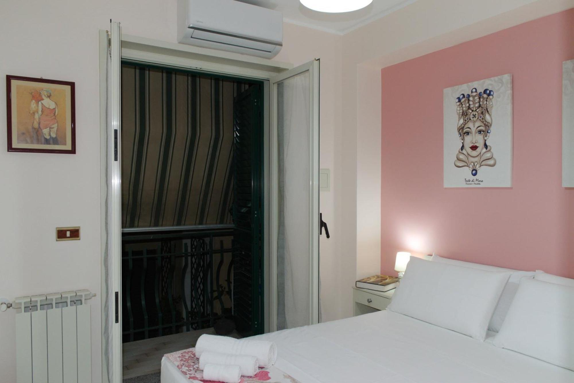 Ferienwohnung L'Host In Taormina Exterior foto
